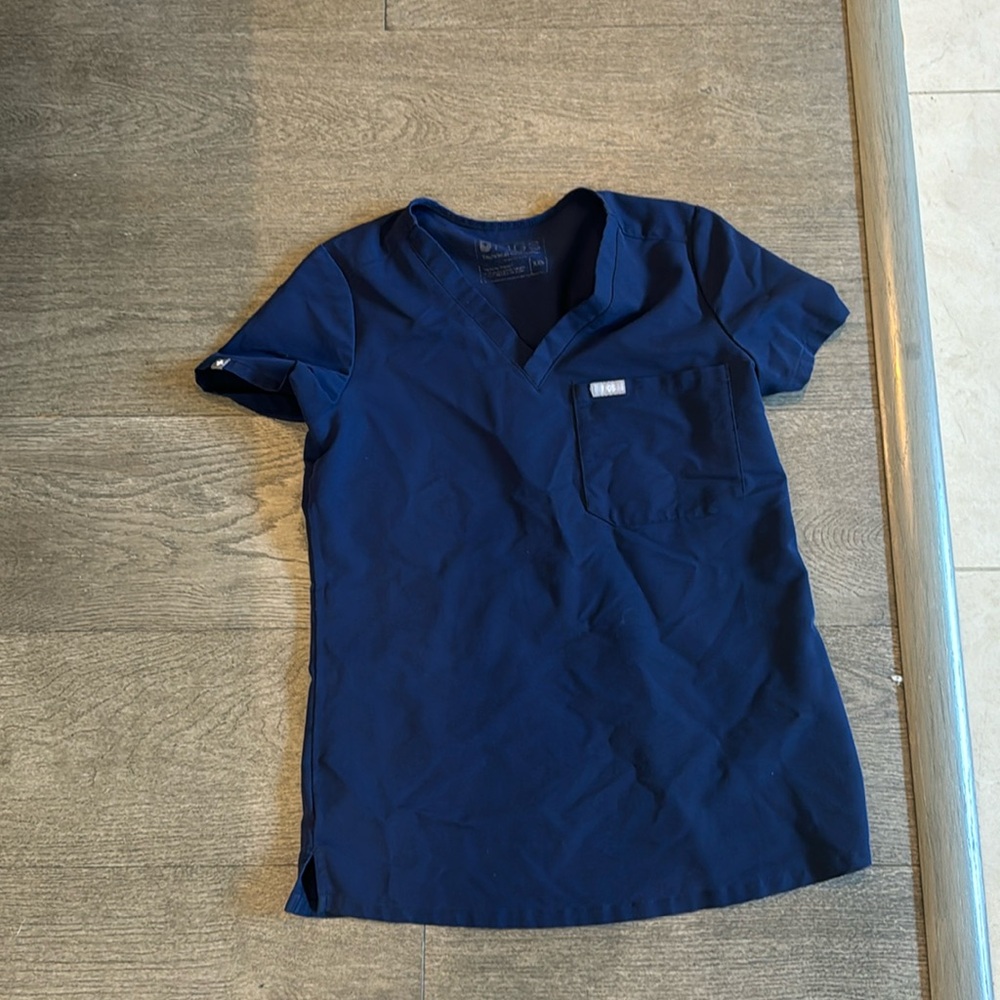 Navy XXS FIGS Scrub top